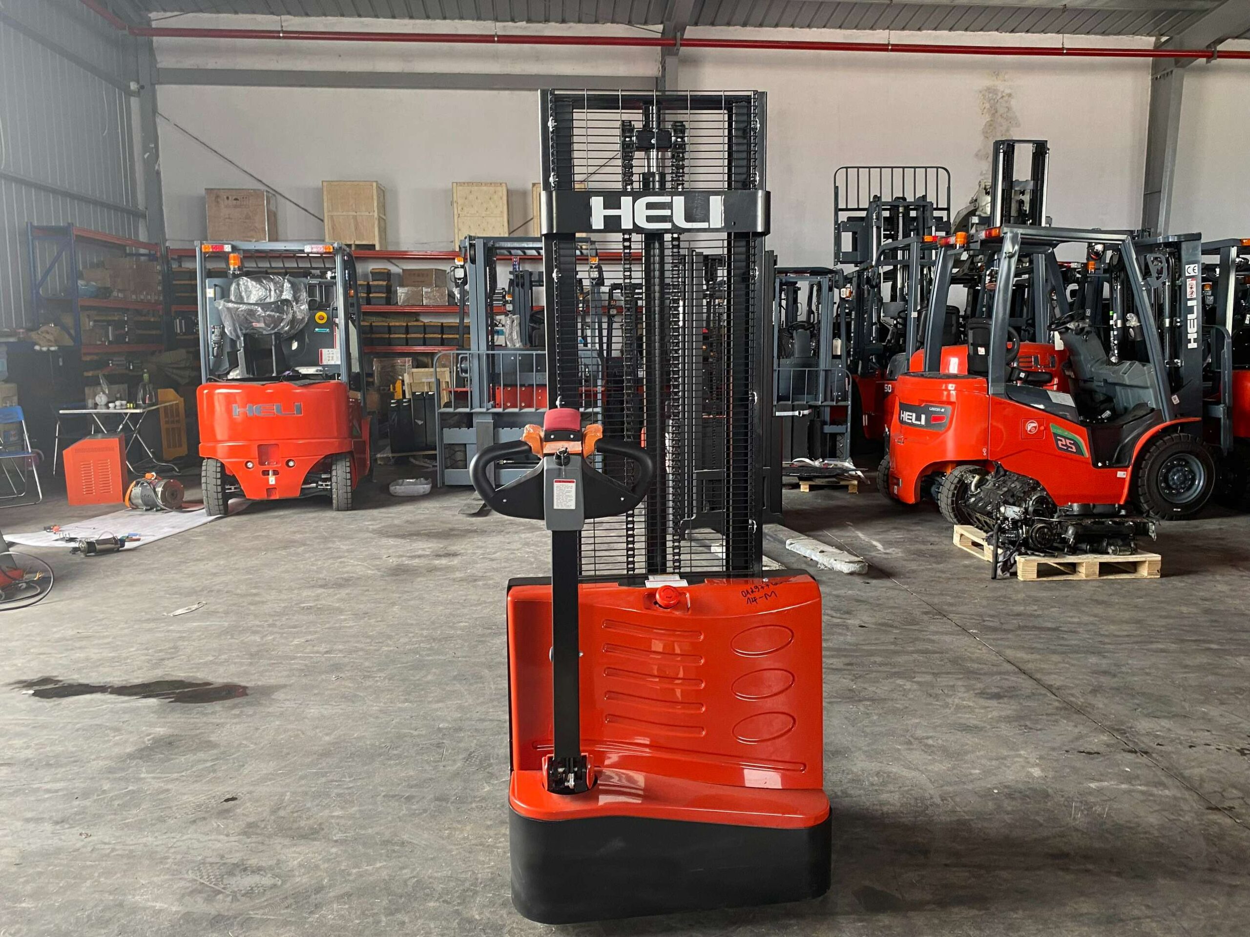 Xe nâng tay điện 1.5 tấn Heli - Model CDD15J - Xe nâng tay điện giá rẻ - Mới 100%