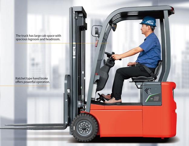 Xe nâng điện ba bánh 1 tấn pin lithium new 100%