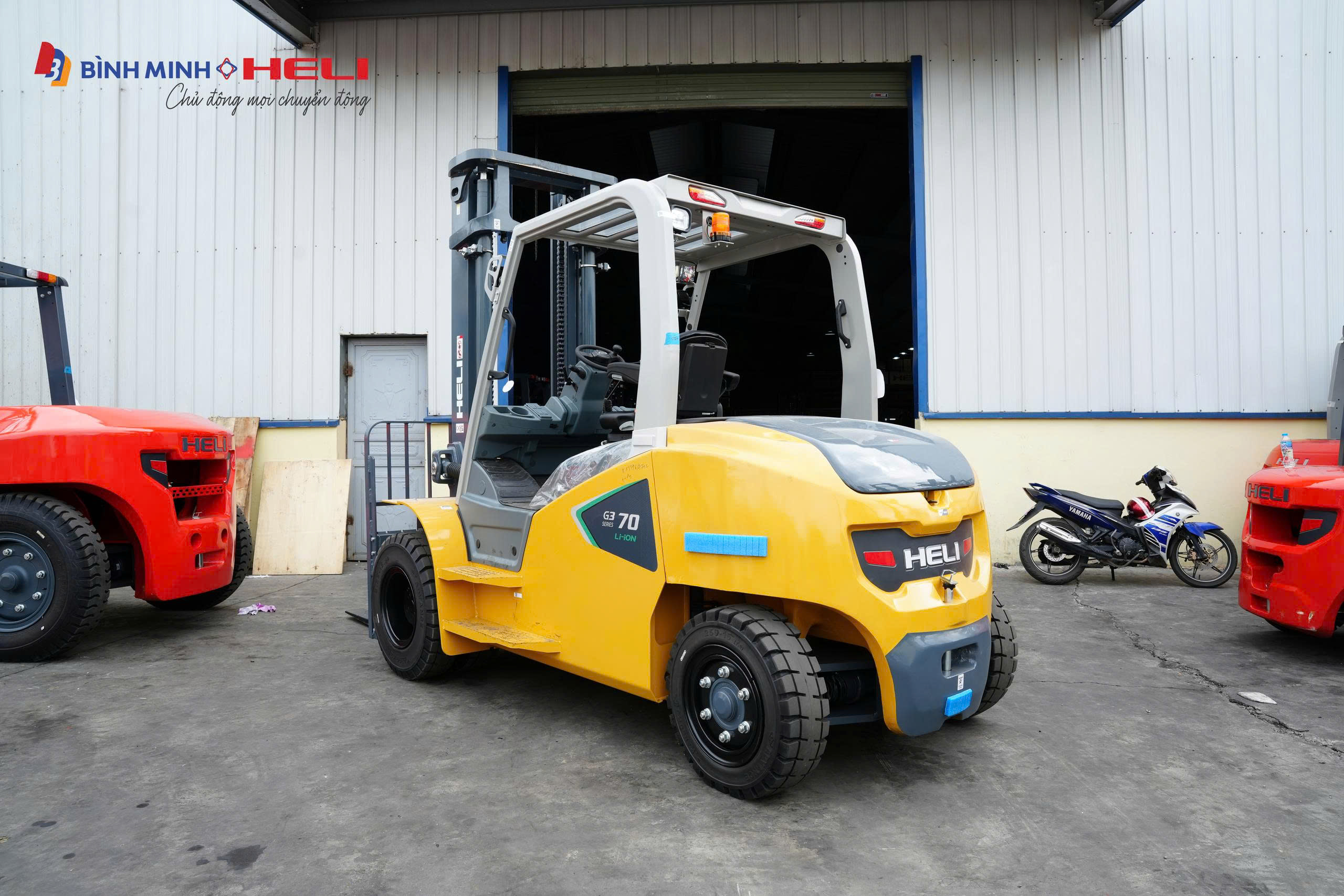 Xe nâng điện 7 tấn pin lithium mới 100%